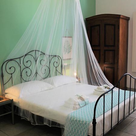 Li Perrini Boutique B&B Acquarica Номер фото