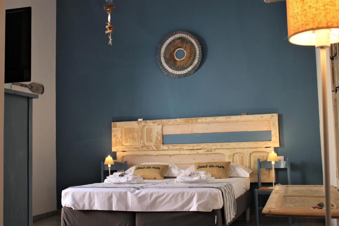 Li Perrini Boutique B&B Acquarica Экстерьер фото