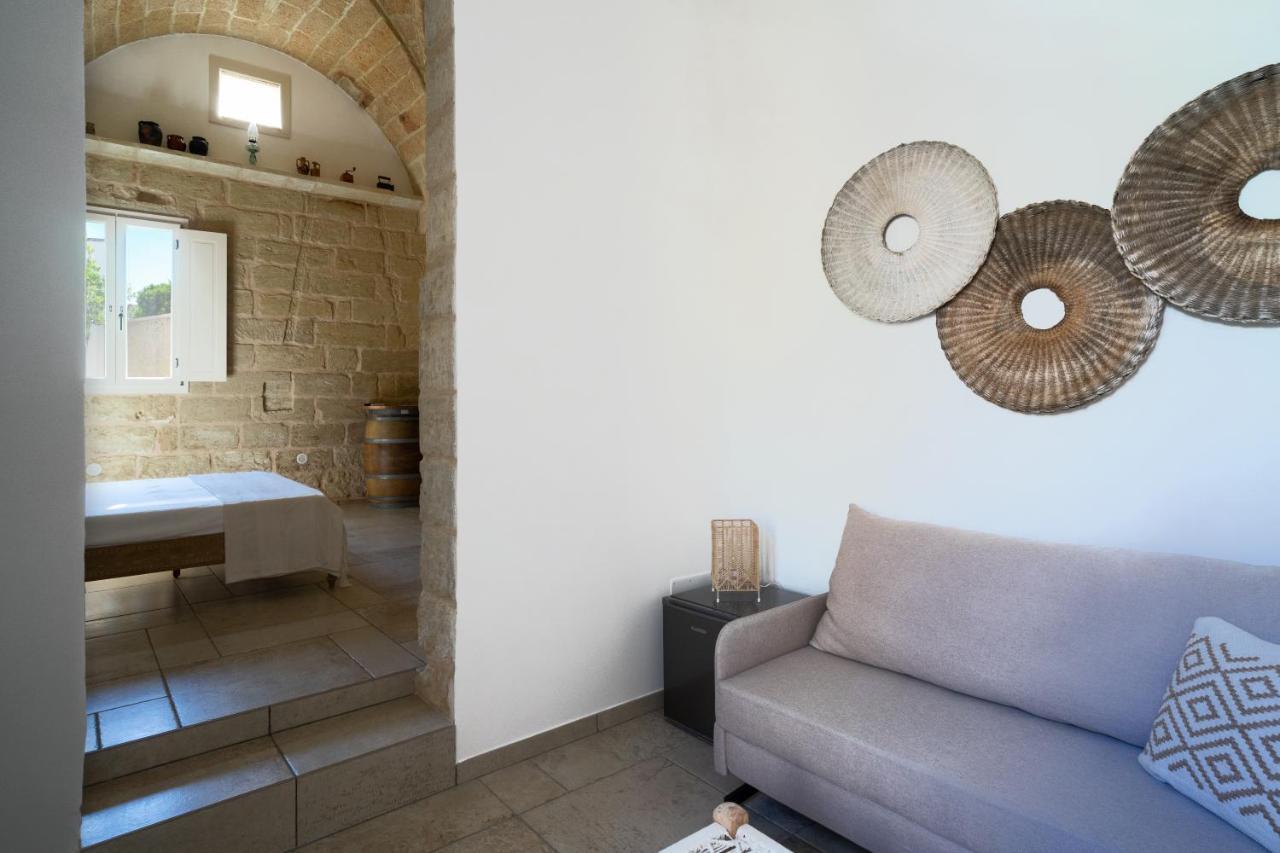 Li Perrini Boutique B&B Acquarica Экстерьер фото