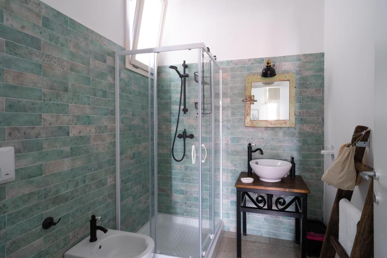 Li Perrini Boutique B&B Acquarica Экстерьер фото